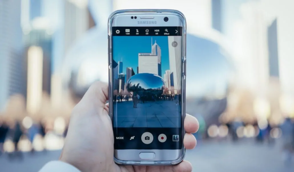 Un miliardo di smartphone AI in tre anni