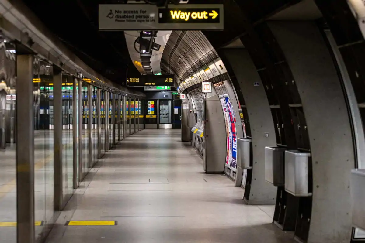 Senza biglietto in metropolitana? Ti scova l’intelligenza artificiale