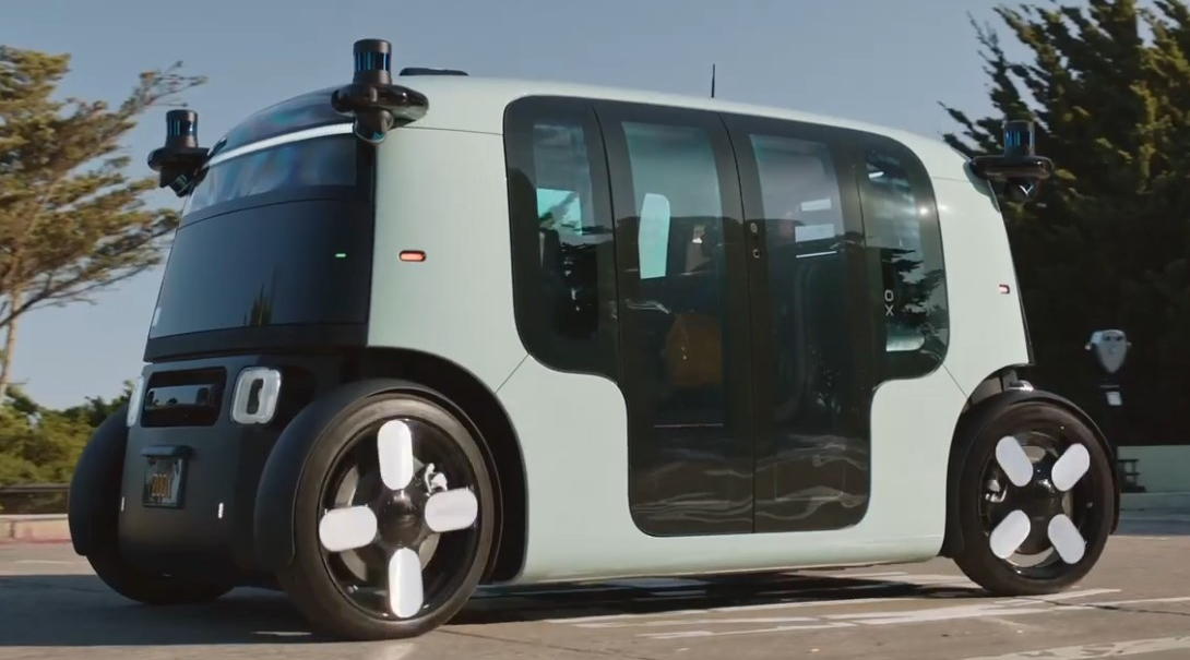 Amazon ha lanciato il suo robotaxi Zoox in prova gratuita a Las Vegas