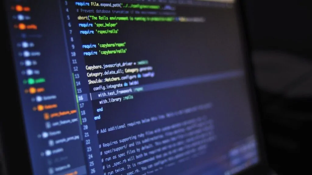 Il sondaggio di Google: i programmatori usano l’AI, ma non si fidano dei suoi risultati