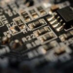 Anthropic utilizzerà i chip AI di Google per addestrare Claude