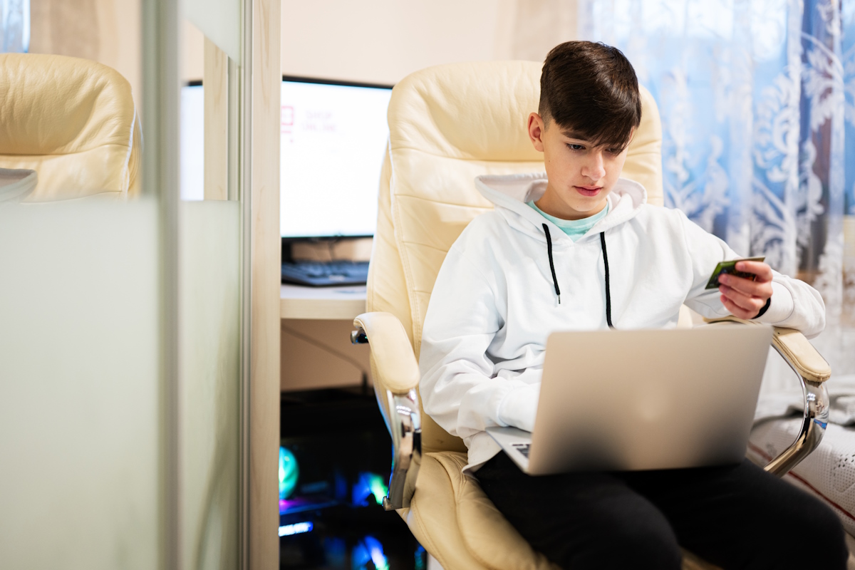Anche Meta amplia i controlli parentali nei suoi chatbot AI