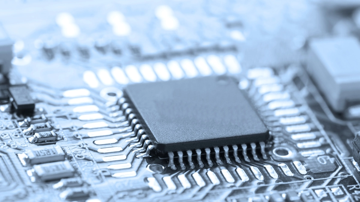 OpenAI ha scelto: il suo chip personalizzato sarà prodotto con Broadcom