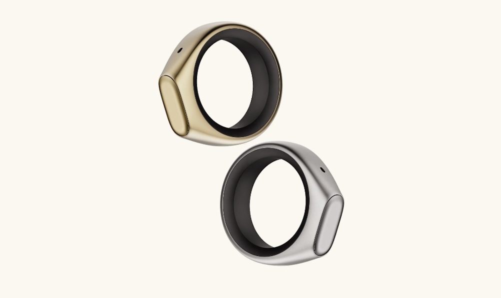 Una startup fondata da ex dipendenti di Meta ha presentato un anello-assistente AI