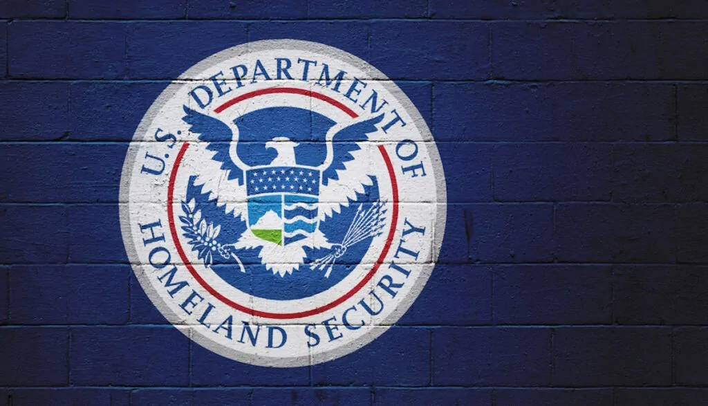 L’AI una minaccia alla sicurezza interna: negli Stati Uniti approvata una legge apposita