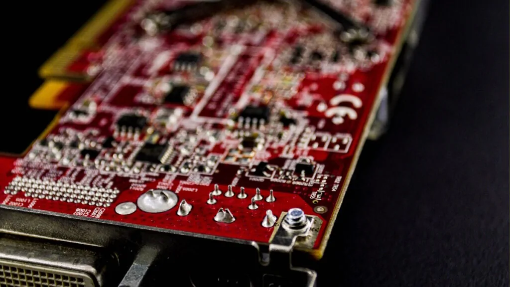 Trump dice no alla distensione sui chip con la Cina: “Il chip più avanzato di Nvidia disponibile solo negli Usa”