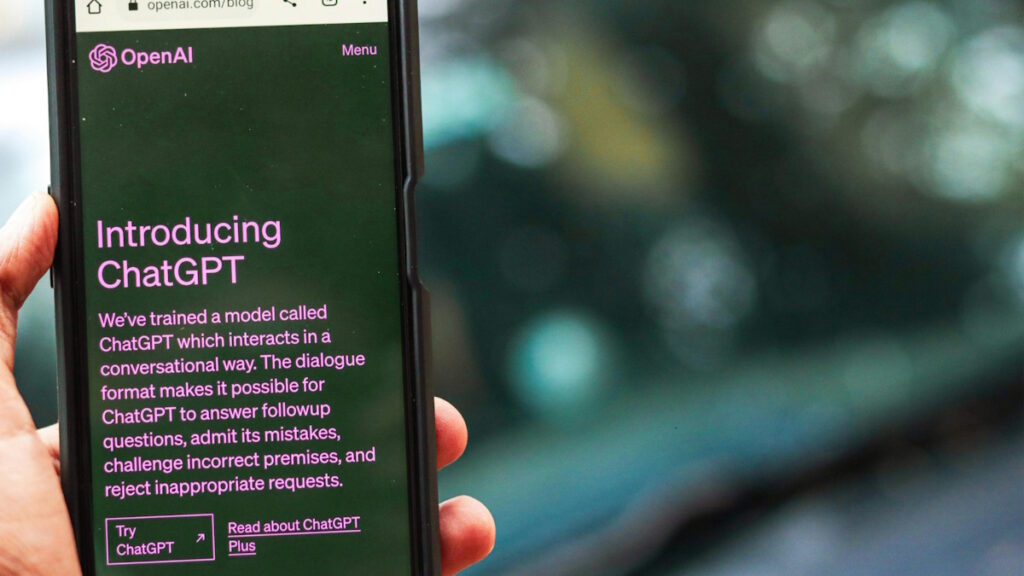 Secondo previsioni interne OpenAI raggiungerà 220 milioni di utenti paganti su ChatGPT entro il 2030