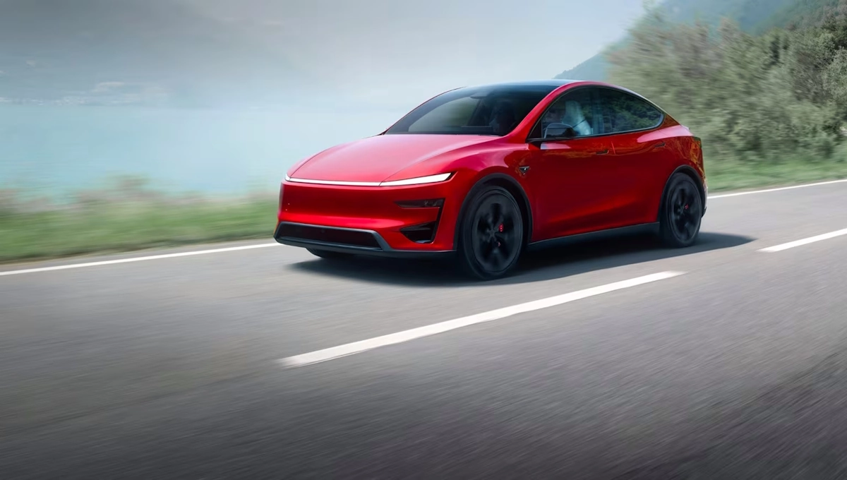 Tesla apre un centro di addestramento AI in Cina: così aggirerà le restrizioni statunitensi