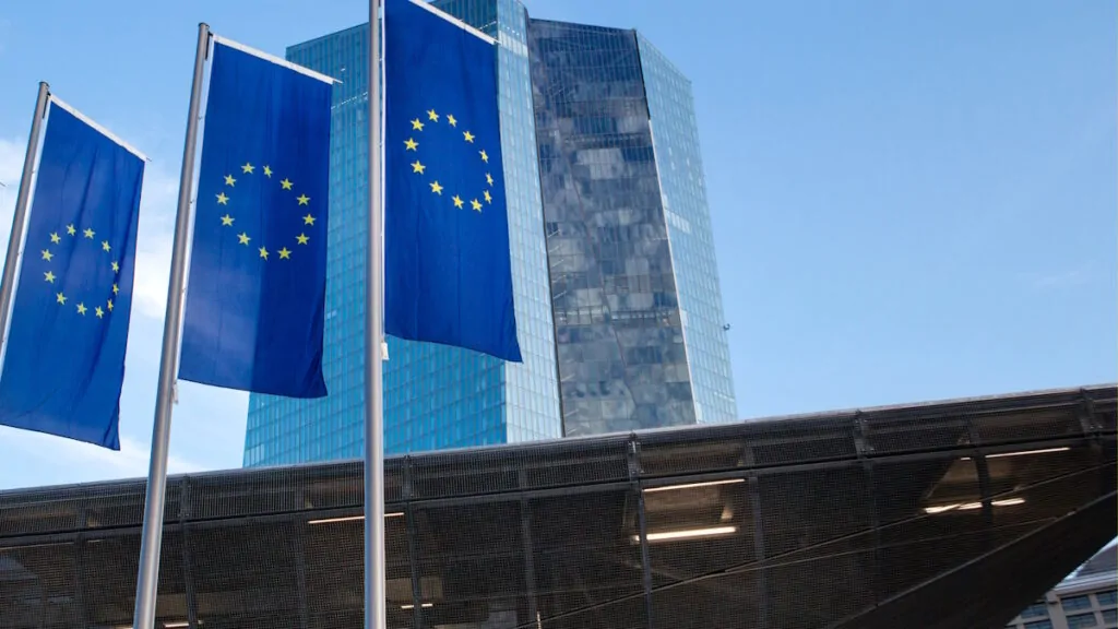 Secondo un report della BCE nel breve periodo l’AI può favorire l’occupazione