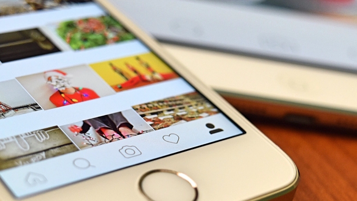 Meta prova a monetizzare: in arrivo nuovi piani di abbonamento dedicati all'AI sui social