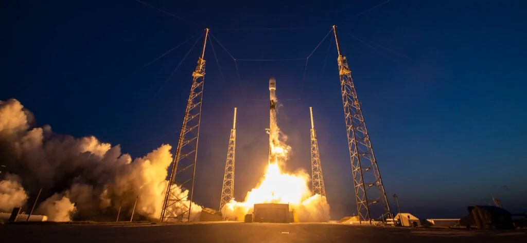 I ricavi AI di SpaceX aumenteranno di cento volte: le previsioni di Goldman Sachs sull’azienda di Musk prossima all’IPO