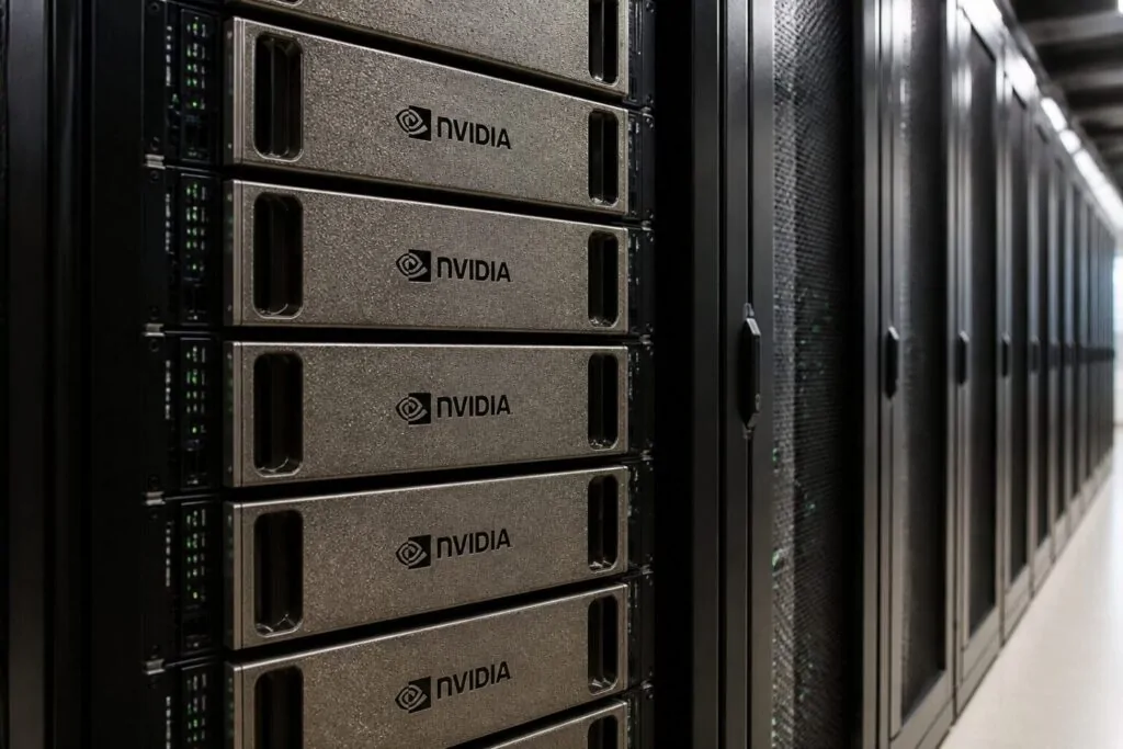QumulusAI porta le GPU Blackwell B300 al trading con DRW