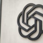 OpenAI ha raggiunto un miliardo di dollari di fatturato pubblicitario