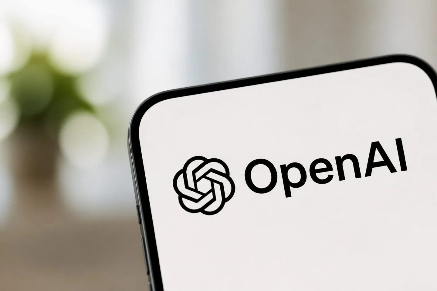 ChatGPT for Teens: OpenAI lancia la versione per i 13-17enni