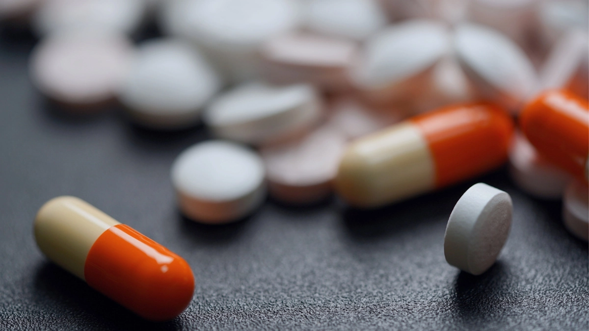 In Cina è stato approvato il primo farmaco sviluppato con l’aiuto dell’AI