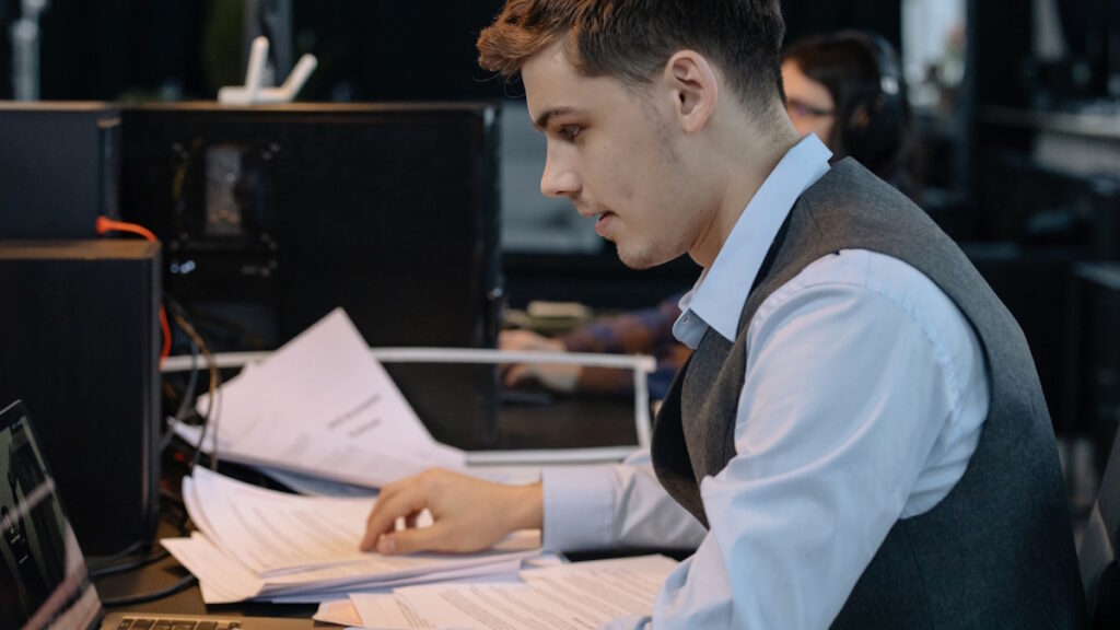 Un miliardo di sterline per acquistare soluzioni AI di tasca propria: la ricerca sui lavoratori britannici