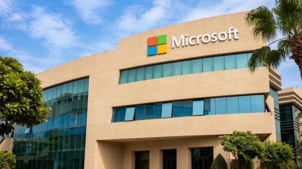 Nonostante le tensioni militari, Microsoft prevede di investire oltre 10 miliardi di dollari nel Golfo entro il 2030