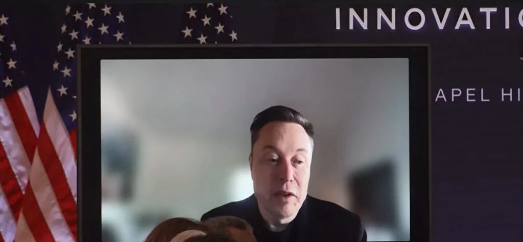 Al G20 di Chapel Hill Zuckerberg e Musk hanno chiesto più energia elettrica per alimentare i data center