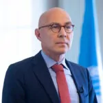 Il responsabile per i diritti umani dell’ONU avverte che l’AI può rappresentare una minaccia esistenziale per l’umanità