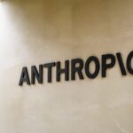 Anthropic: un’IA corregge i propri difetti di sicurezza a 4 dollari l’ora