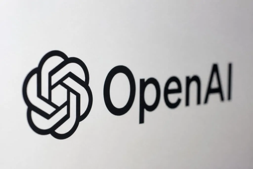 OpenAI rilascia GPT-6 Astra: il modello che trova falle zero-day da solo