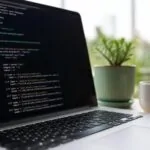 Il BLS: 10 lavori ben pagati crescono grazie all’IA nel decennio 2025-2035