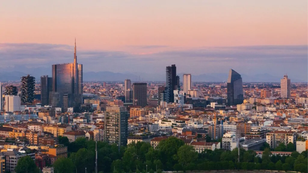 Milano si candida a sede per la governance mondiale dell’Intelligenza artificiale
